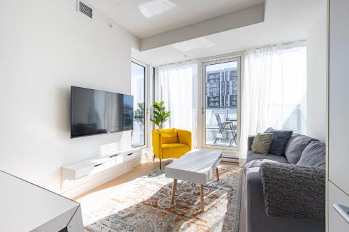 Shaughnessy Village House | Luxury Apartments with View & Indoor Heated Pool