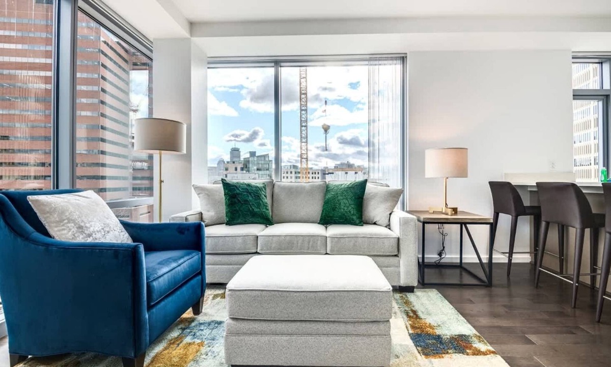 East Cambridge Apartment | Luxury Apt Near Kendall Square