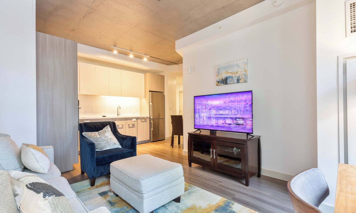 MIT Apartment | Luxury Apt with Amenities