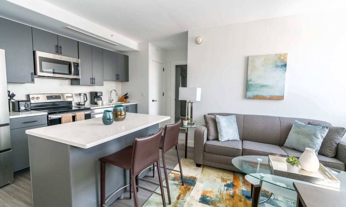 New Rochelle Apartment | Luxury Apt with Rooftop