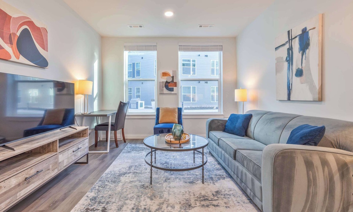 Piety Corner Apartment | Luxury Apt with Rooftop Terrace and Pool