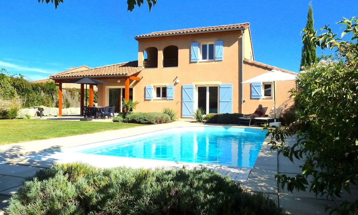 Vallon-Pont-d'Arc Villa | Luxury Ardeche Villa | Villa Bienvenue | 4 Bedrooms | Private Pool