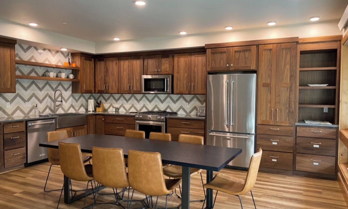 Government Camp Condo | Luxury at the mountain! Amazing location just steps to the slopes and town!