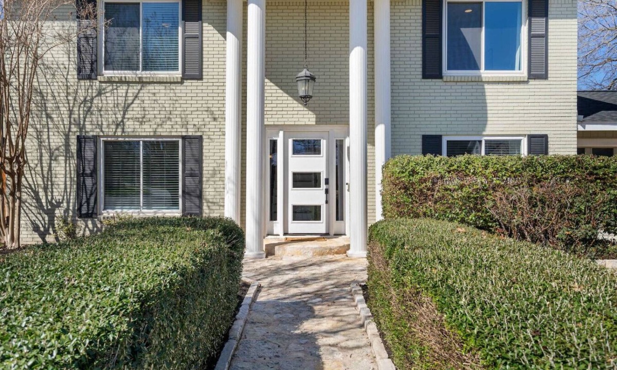 University Hills and Windsor Park House | Luxury Austin Retreat w/Pool, Games, Sleeps 12