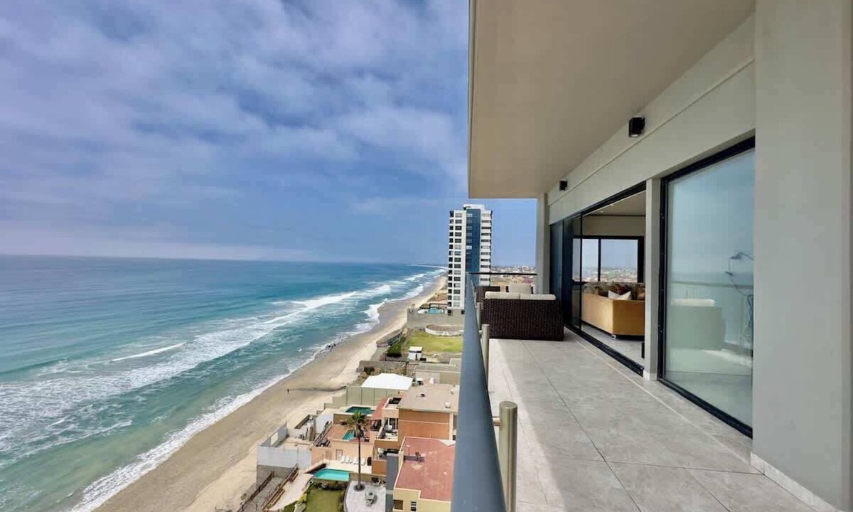 Costa de Oro Apartment | Luxury Beachfront Condo 3BR 3BA with stunning views