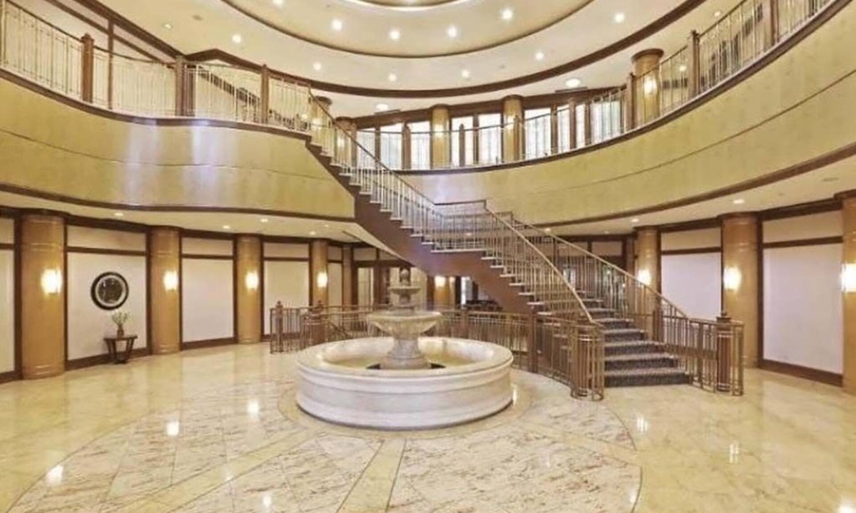 Willowdale Condo | luxury but budget-friendly condo