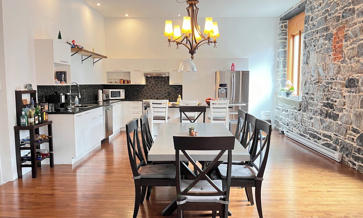 Salaberry De Valleyfield Condo | Luxury Unique Loft
