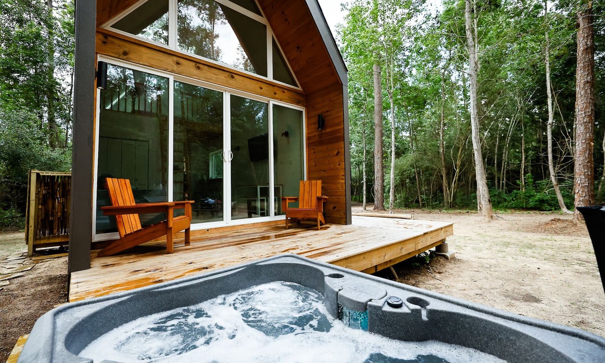 Montgomery Cabin | Luxury Cabin - Cueta
