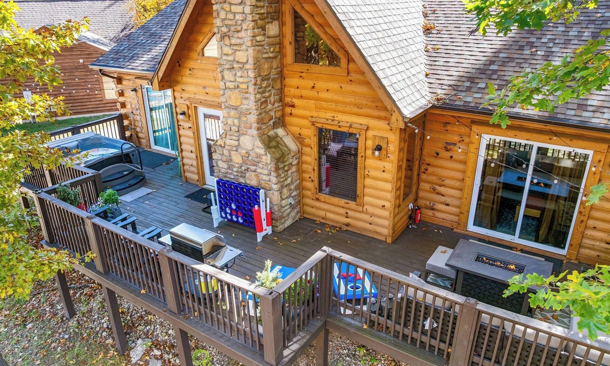 Branson Cedars Cabin | Luxury Cabin Vibes Walk to Thunder Ridge