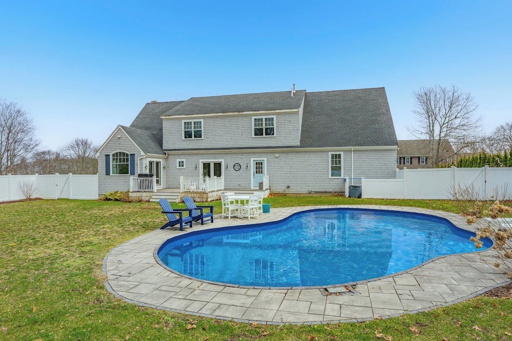 East Sandwich House | Luxury Cape Cod Summer Rental with Pool RPMS180
