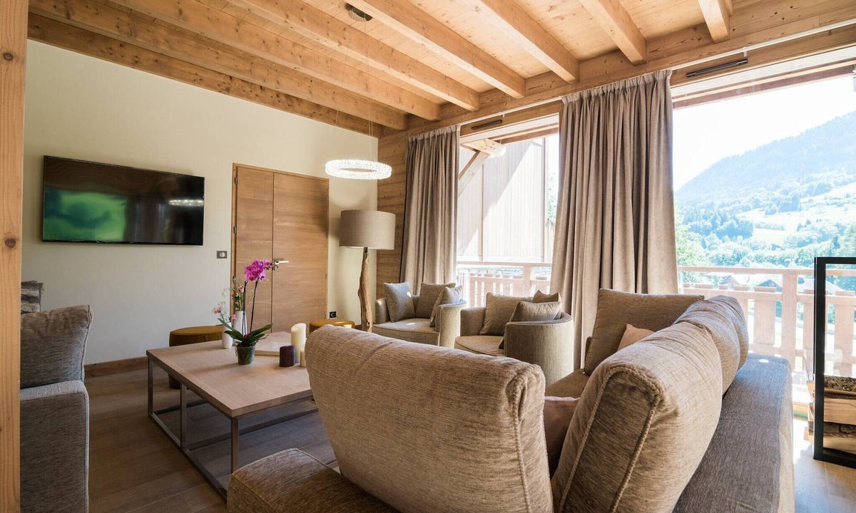 Praz-sur-Arly Ski Chalet | Luxury Chalet Near Megève