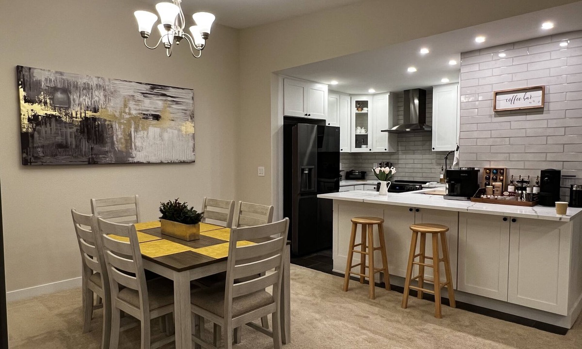 Northwest Bellevue Condo | Luxury Condo-Downtown Bellevue