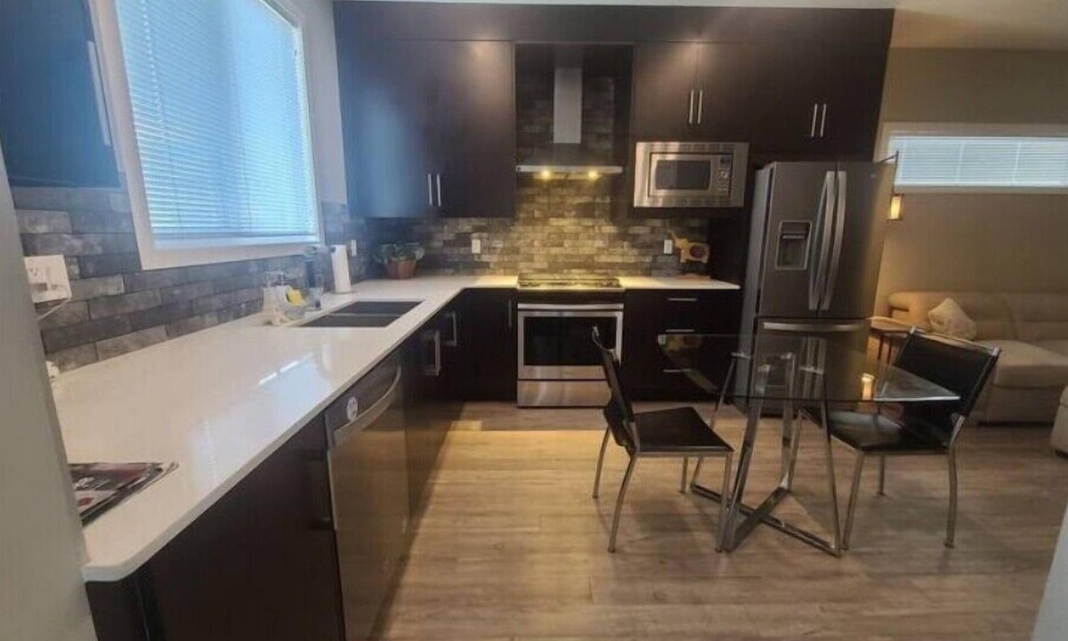 Calgary House | Luxury Condo For Rentn