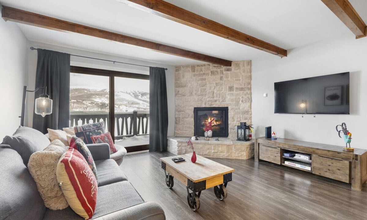 Mont-Tremblant Condo | Luxury Condominium with Rustic Minimalist Style