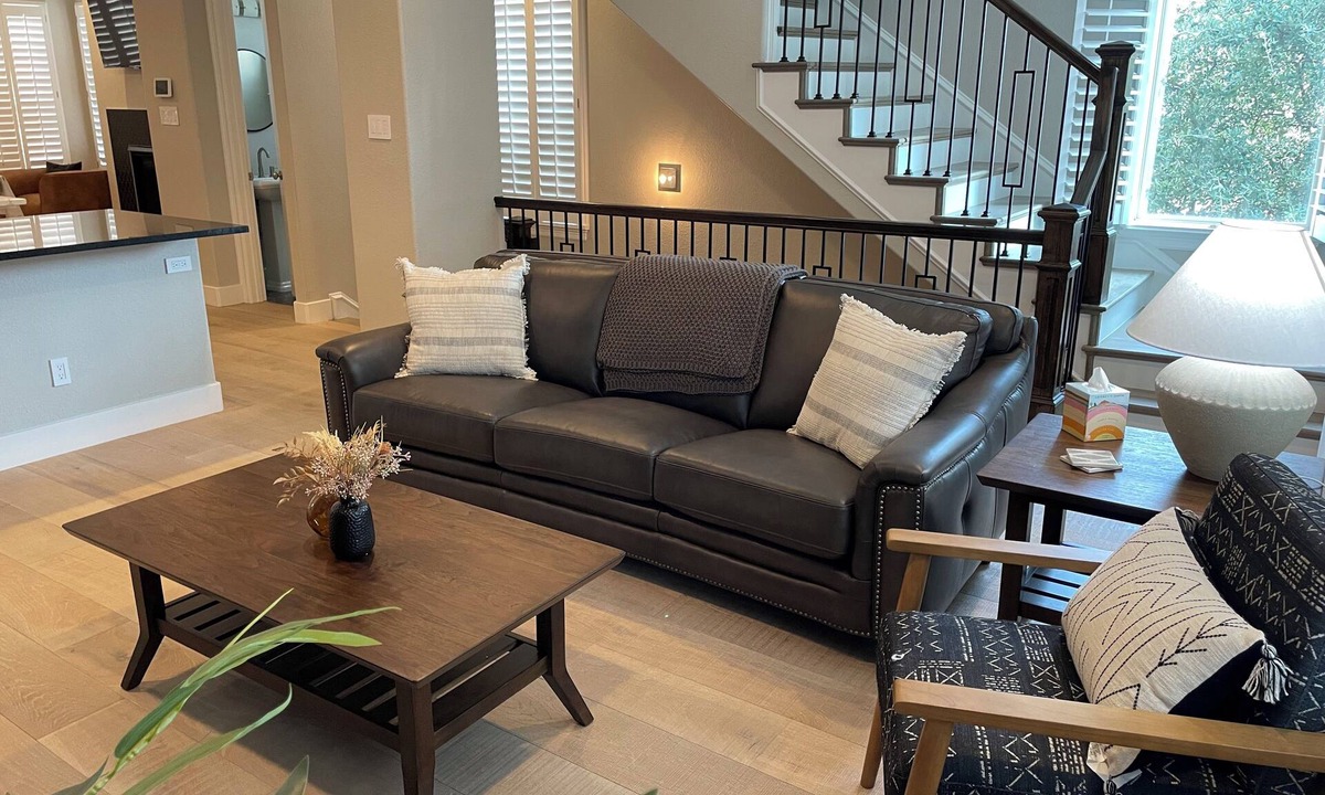 Legacy Park House | Luxury Corporate Townhouse at Legacy Park