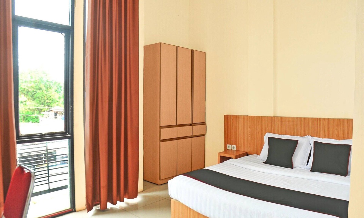 Bukittinggi House | Luxury Deluxe DBL Retreat W/Free WiFi and Parking