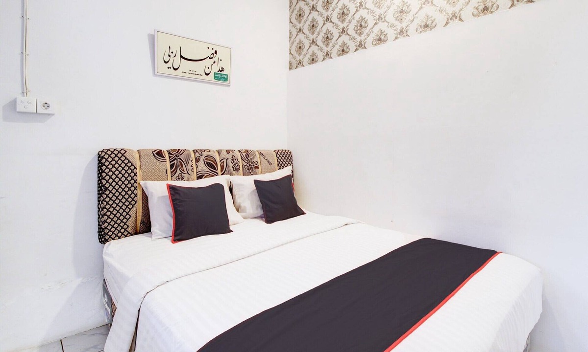 Padang House | Luxury Deluxe Double Retreat with Free WiFi