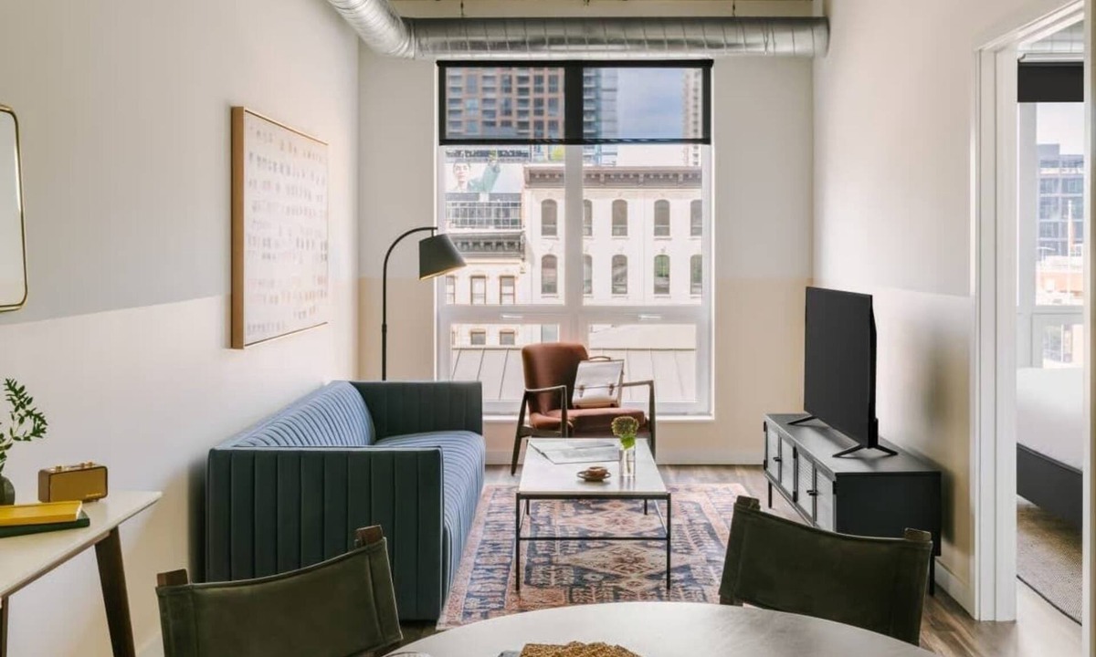 Near North Side Apartment | Luxury Designer Loft 402 | River North