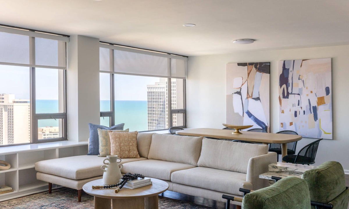 Rush and Division Apartment | Luxury Designer Penthouse 3804 | Pool | Gold Coast