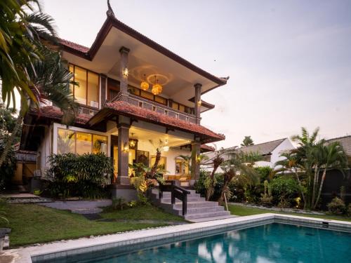 Tibubeneng Villa | Luxury Designer Villa in the Heart Of Canggu