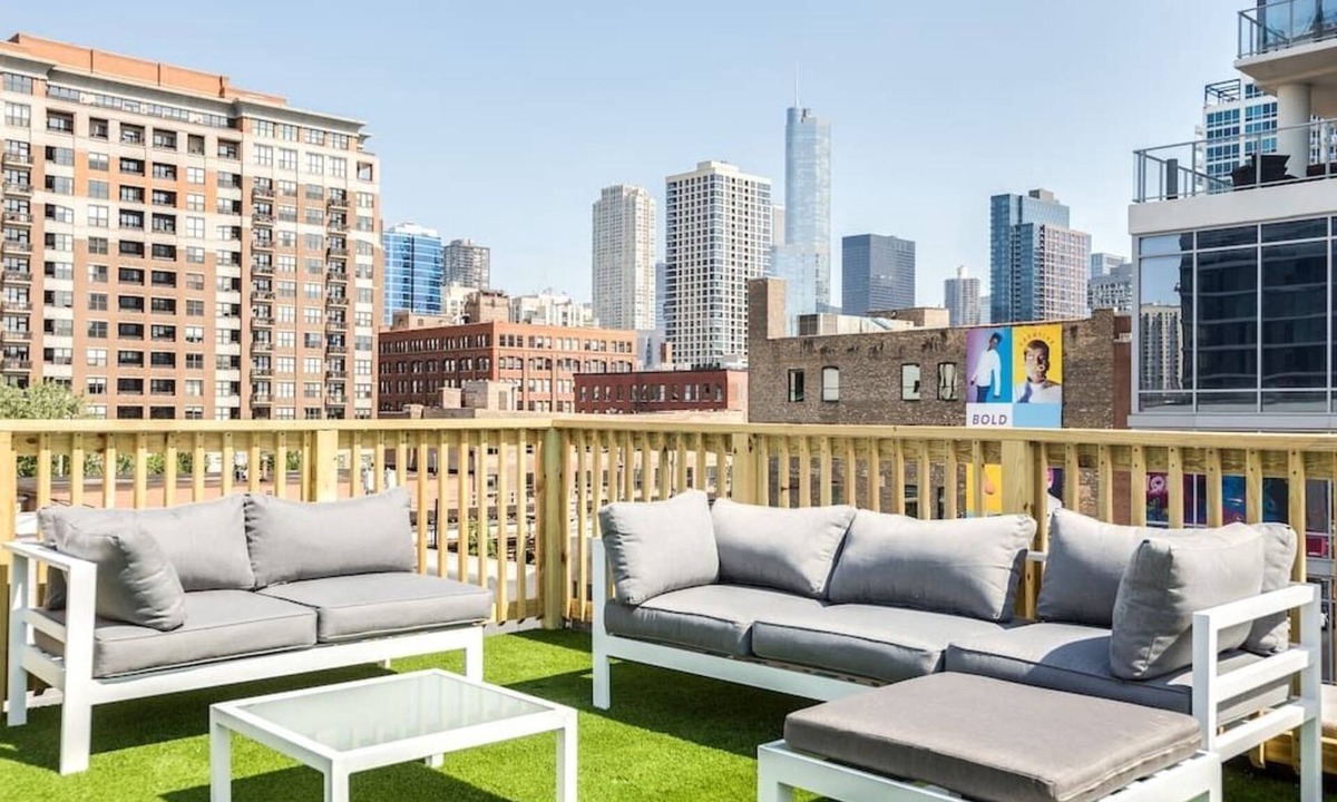 River North Apartment | Luxury Downtown Penthouse with Private Rooftop!