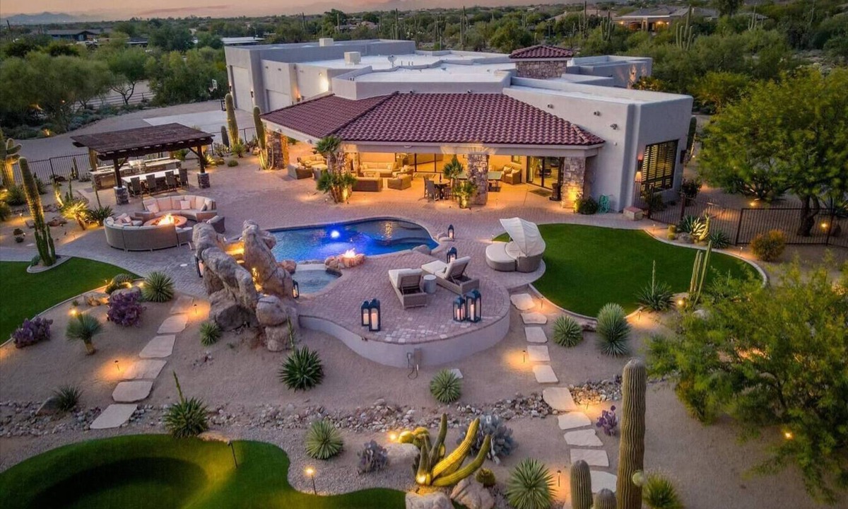 Pinnacle Peak Paradise House | Luxury Estate~Resort Backyard~Pool/Spa~Pickleball