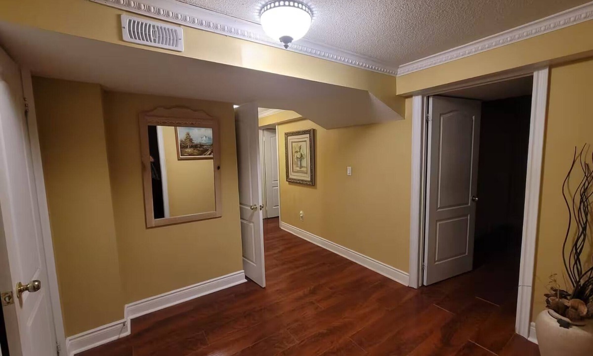 Brampton House | Luxury Executive Suite in Valley