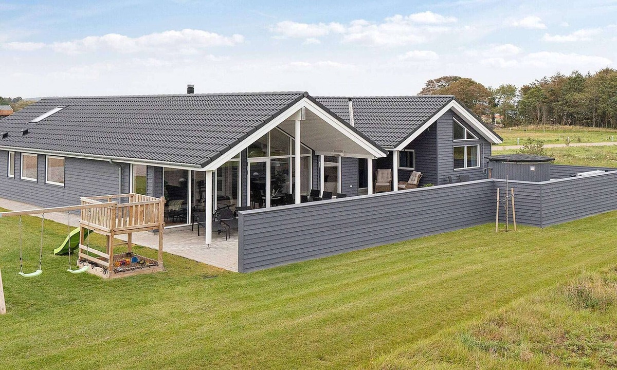 Hvidbjerg Strand House | Luxury Family Retreat - By Traum Ferienwohnungen