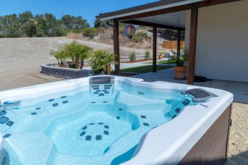 Arroyo Grande House | Luxury Farmhouse Near Coast & Wine