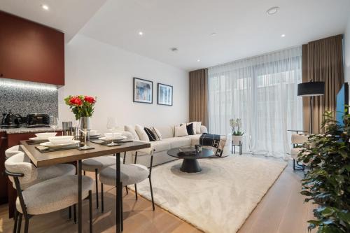 Vauxhall Apartment | Luxury flat by the American Embassy