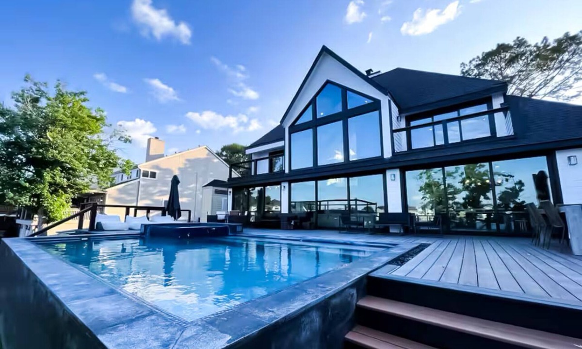 April Sound House | Luxury group retreat just outside Houston—perfect for World Cup 2026 stays!