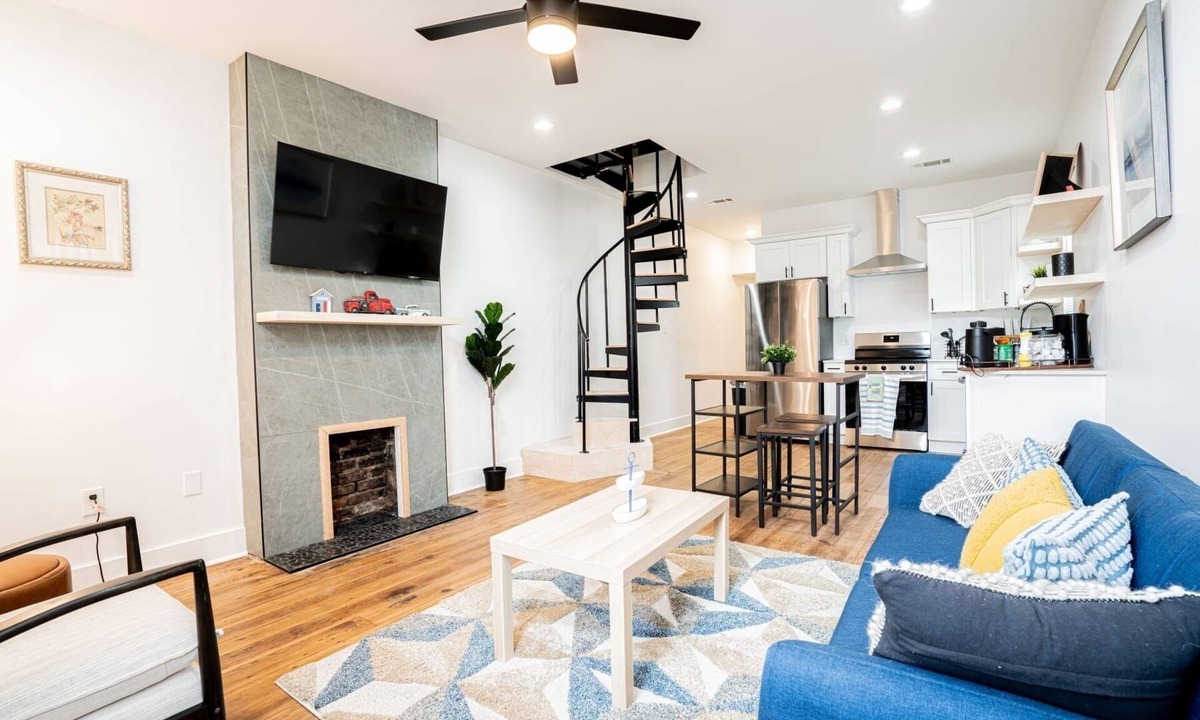 Faubourg Delassize House | Luxury Heart of Nola,Uptown Near St. Charles Near French Quarter 10 minutes