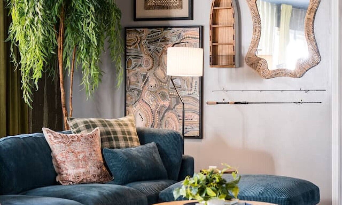 South Bloomingville House | Luxury Hocking Hills Cabin| Views + Epic Game Room