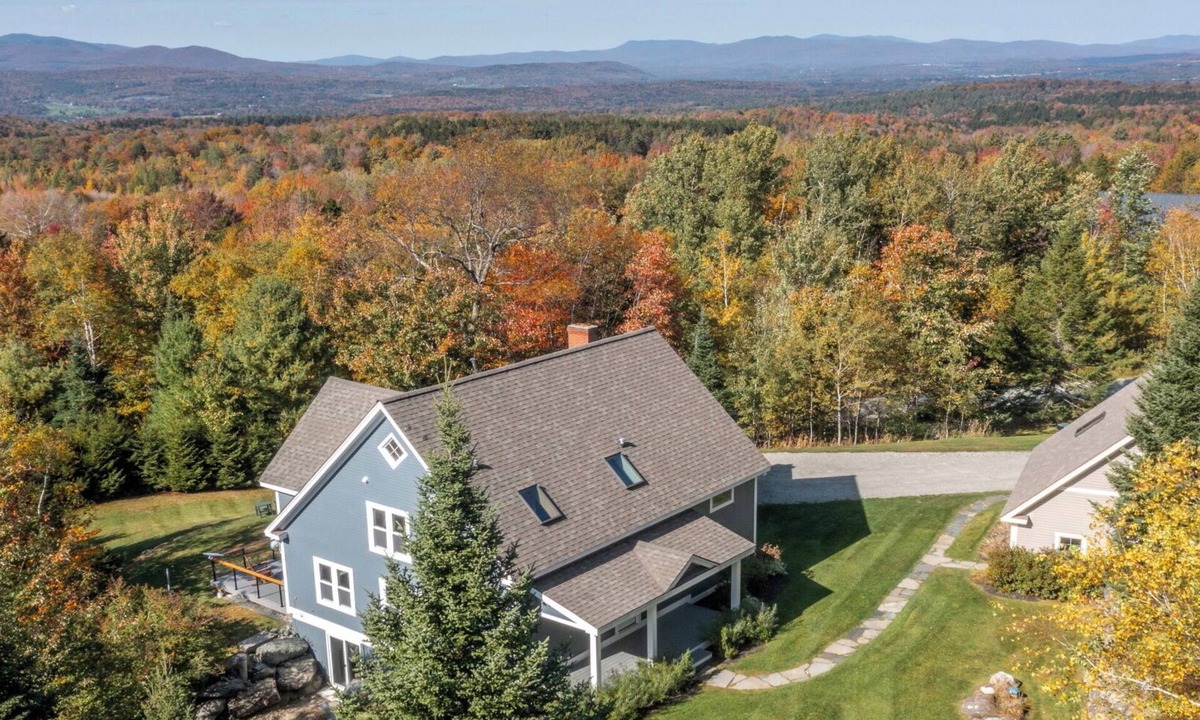 Morrisville House | Luxury home & guest house