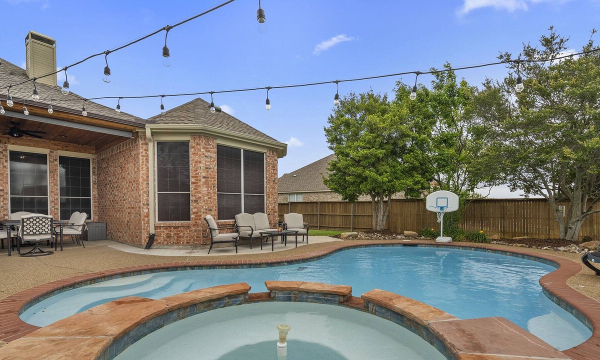 Valley Ranch House | Luxury home in middle of the metroplex