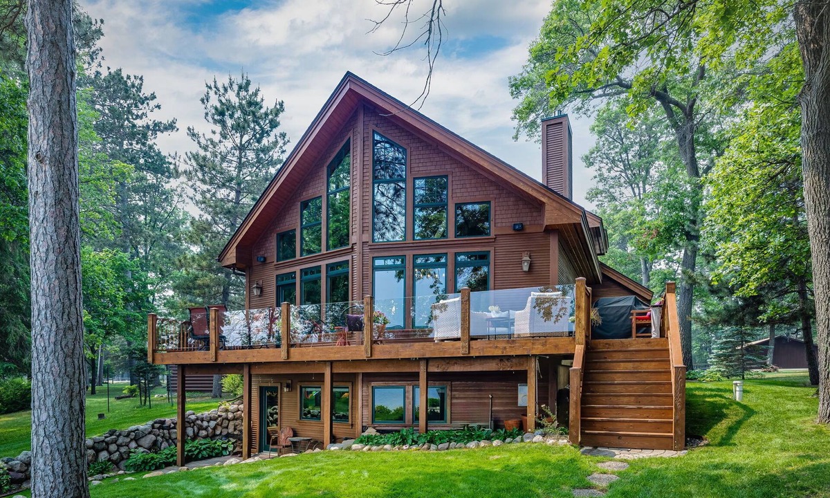 Crosslake House | Luxury Home on Cross Lake - 5 minutes from town center
