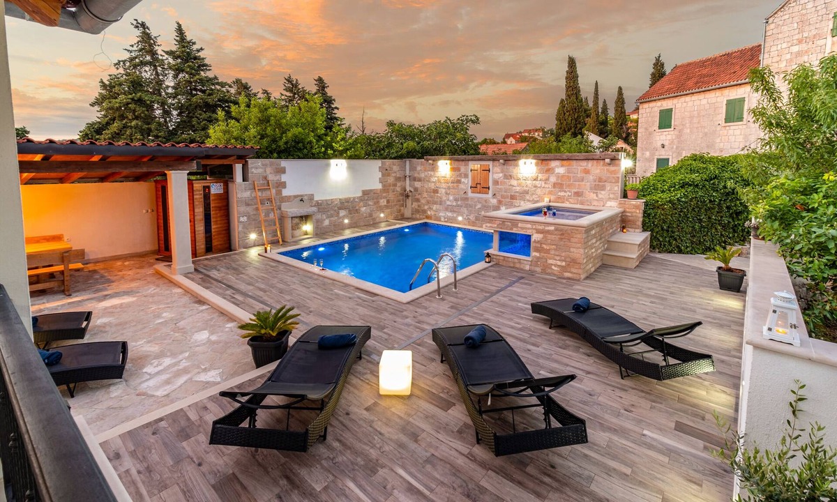Nerezise House | Luxury house David with a private boat & heated pool & jacuzzi & sauna