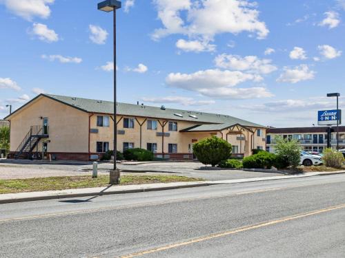 Cheyenne Apartment | Luxury Inn