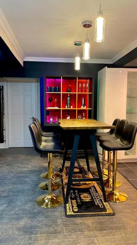 Richmond Hill House | Luxury KIA house B