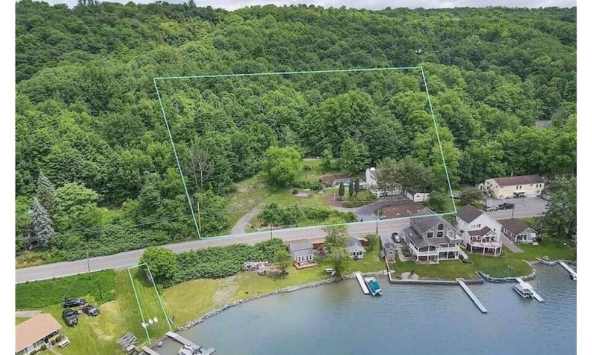 Marietta House | Luxury Lake House w/ Pool , Dock, Arcade & Fire Pit