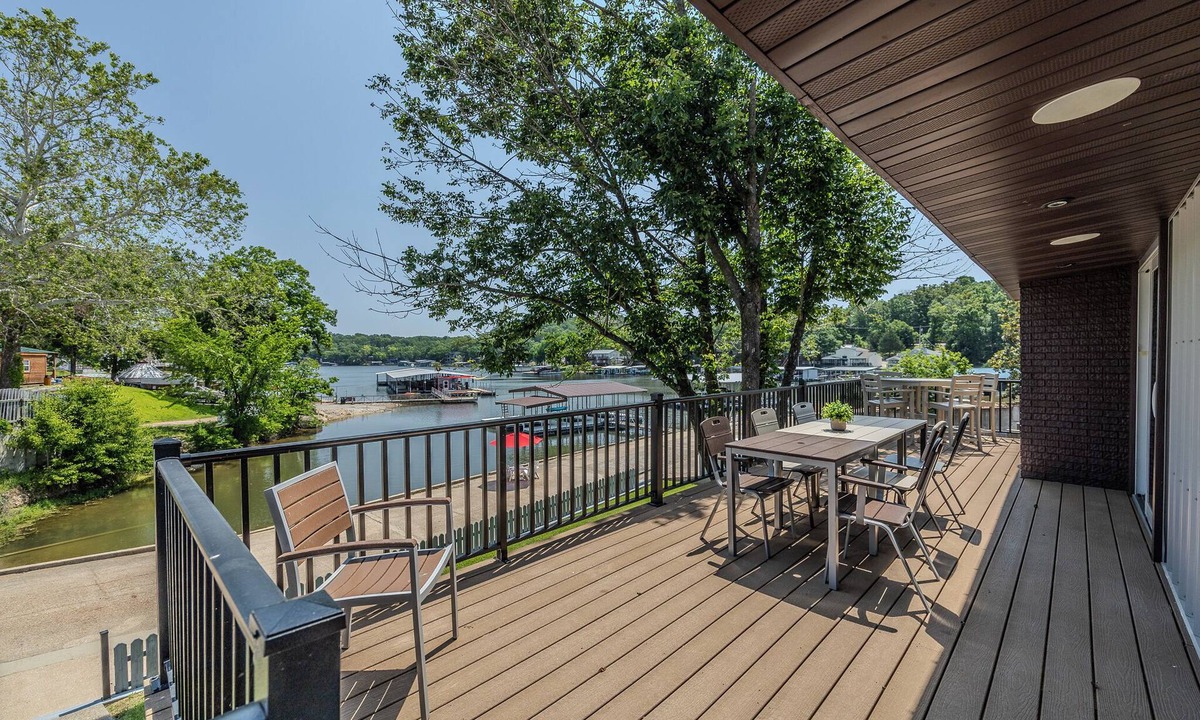 Lake Ozark House | Luxury Lake of the Ozarks Home with Private Dock
