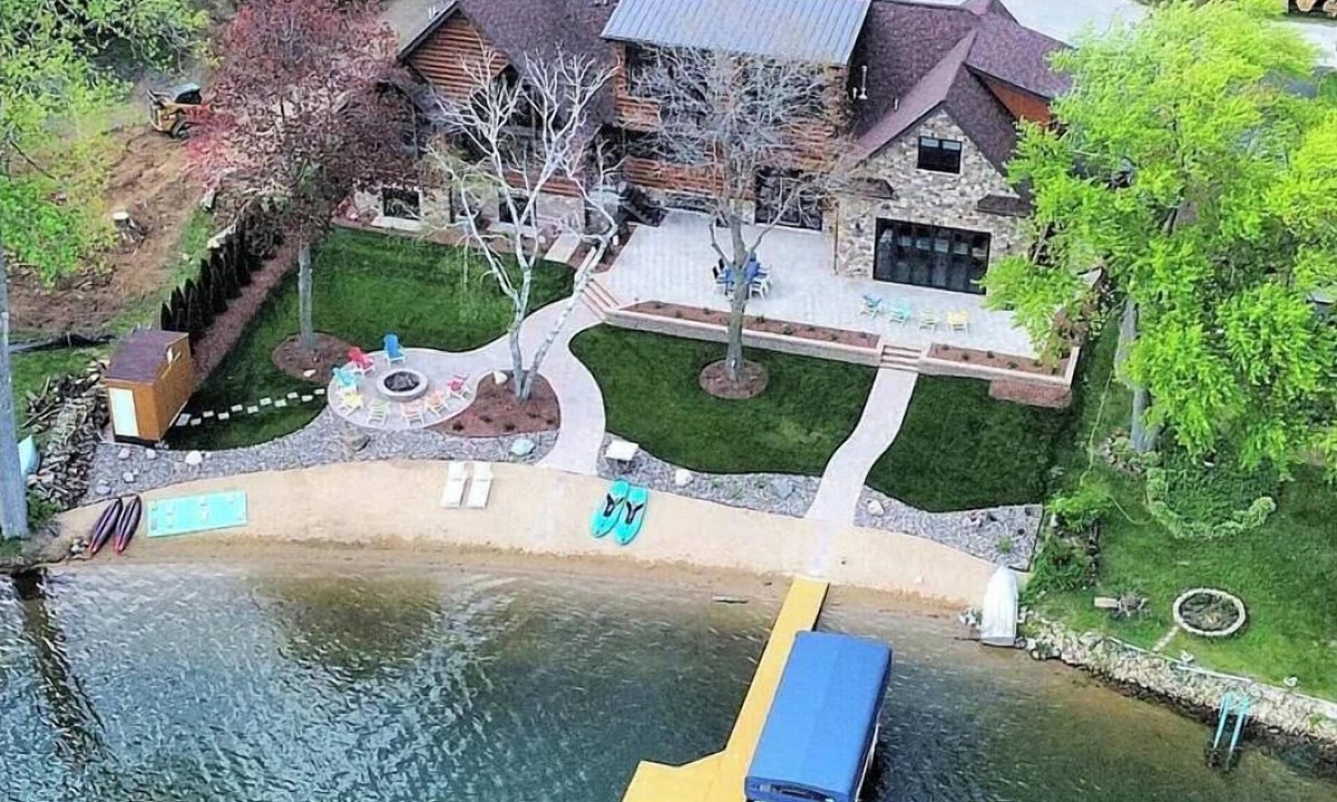 Lake Shangrila House | Luxury Lakefront Retreat on Lake Shangrila - 120 ft Beach, Golf Simulator & More