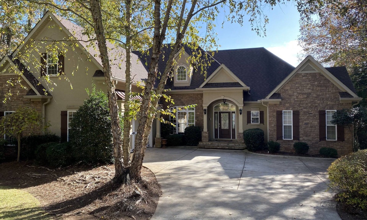 Eatonton House | Luxury Lakehouse on Lake Oconee!