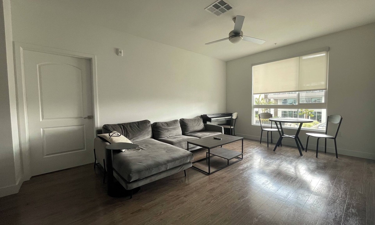 Lyon Street Apartment | Luxury living 2 Bedroom central location