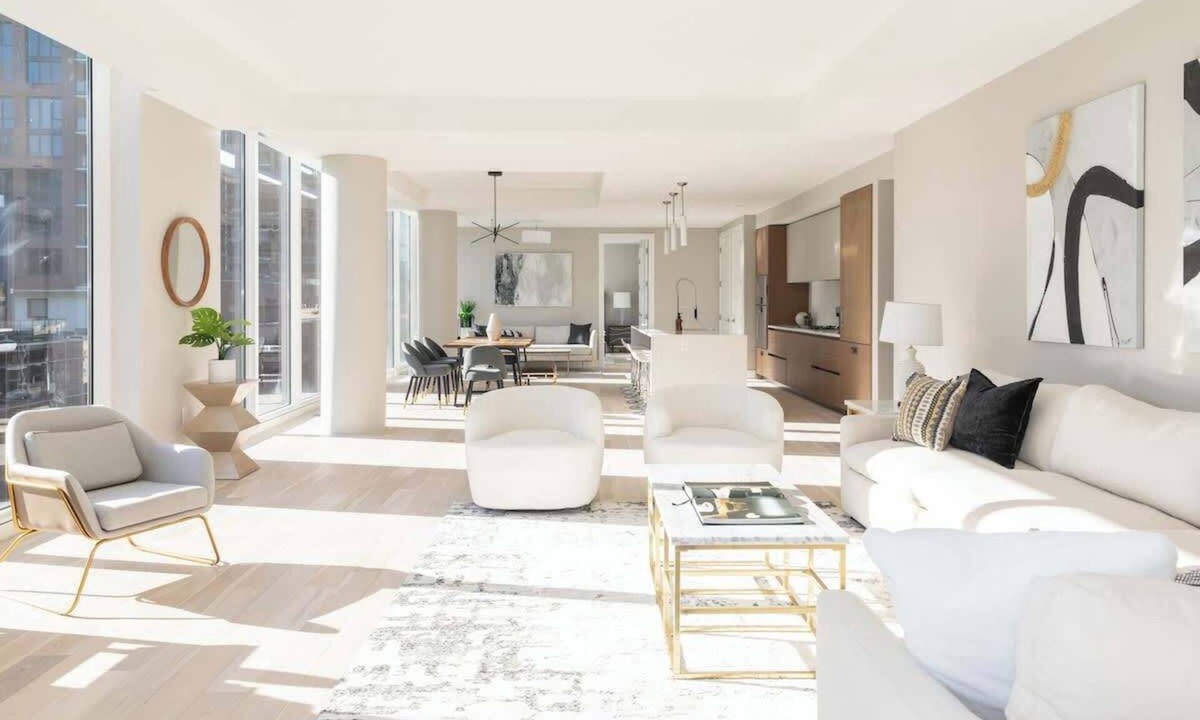 Near North Side Apartment | Luxury Loft Collection COMBO 01/02 | Terrace