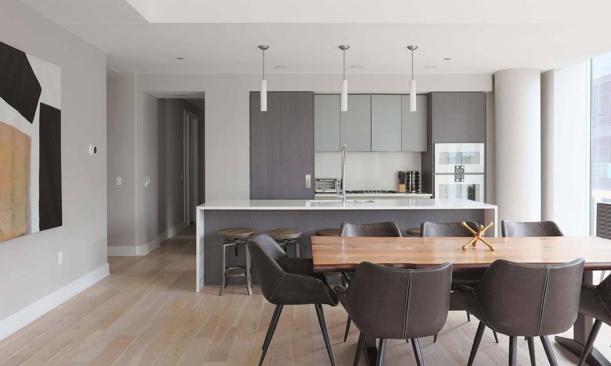 Near North Side Apartment | Luxury Loft Collection COMBO 02/03 | Terrace