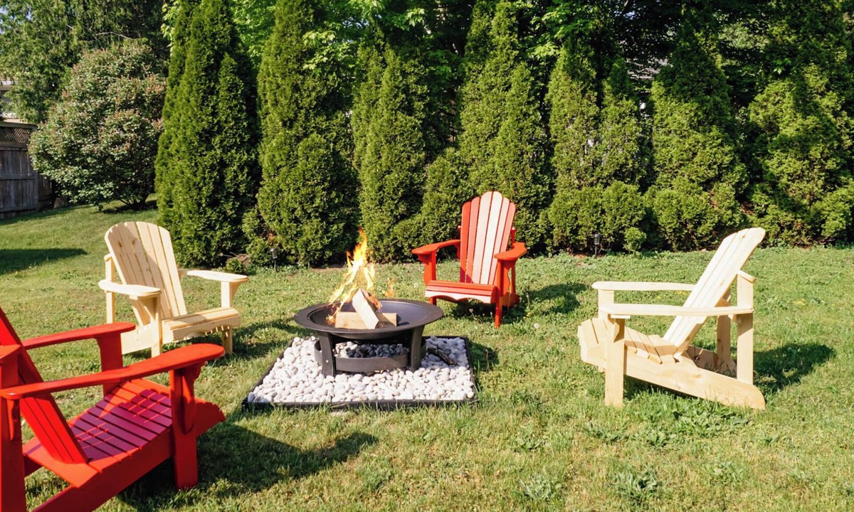 Bayfield Cottage | Luxury Log Retreat, King Bed, Games Room