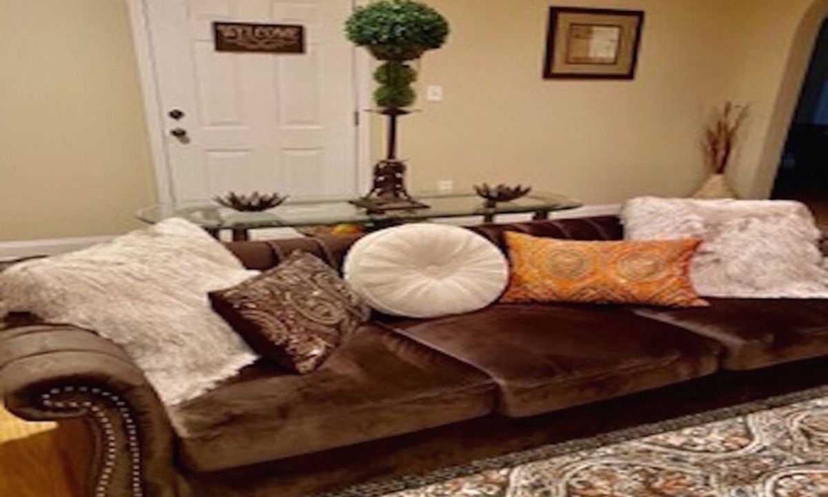 Alpharetta Apartment | Luxury lower level w/outside patio near downtown Alpharetta