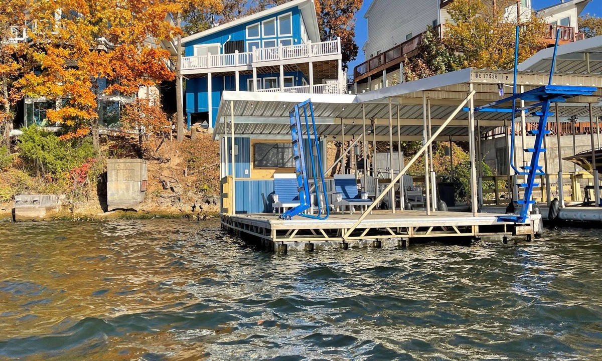Rocky Mount House | Luxury Main Channel Lake House, Dock, Party Bar