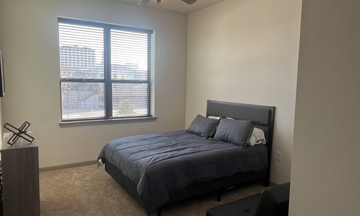 Midtown Apartment | Luxury Midtown/downtown apartment